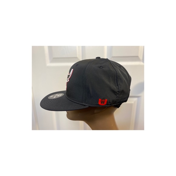 Chicago Bulls NBA Snap Back By Ultra Game New!! - Picture 4 of 7